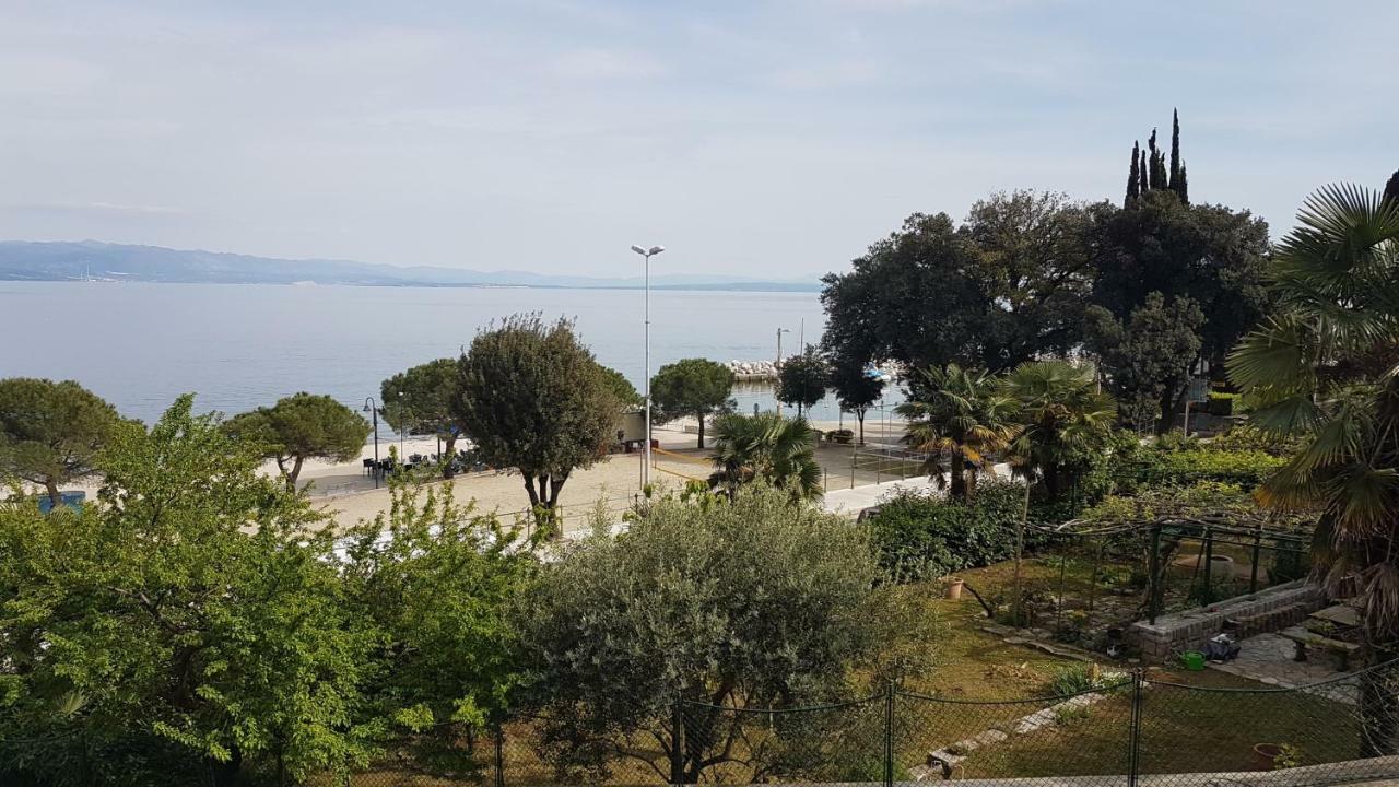 Apartments Opatija-Ičići Exteriör bild