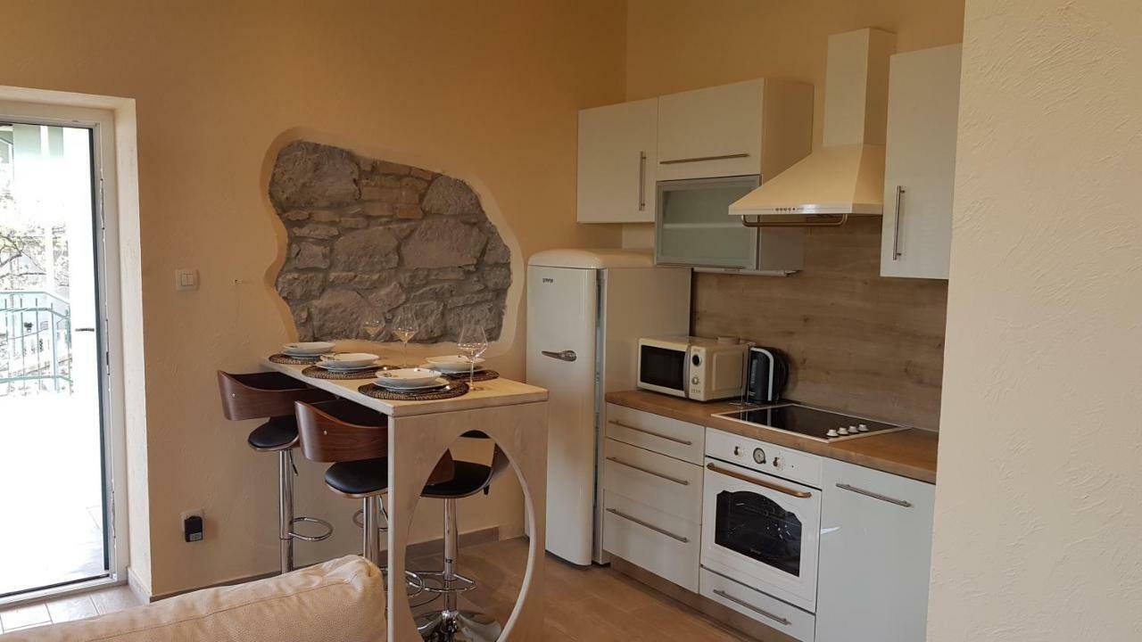 Apartments Opatija-Ičići Exteriör bild